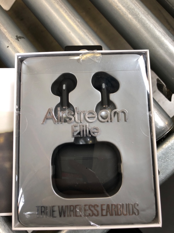 Photo 2 of AIRSTREAM ELITE WIRELESS EARBUDS