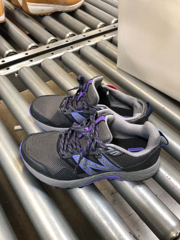 Photo 1 of WOMENS SHOES PURPLE/GREY SIZE 6.5