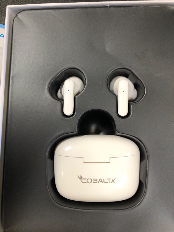 Photo 2 of PROBU WIRELESS EARBUDS WHITE 