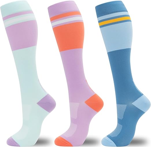 Photo 1 of S/M fenglaoda Compression Socks for Women Men 3 Pairs Graduated Compression Support Circulation Socks for Nurses