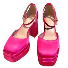 Photo 1 of womens size 9-Wild fable pink pumps