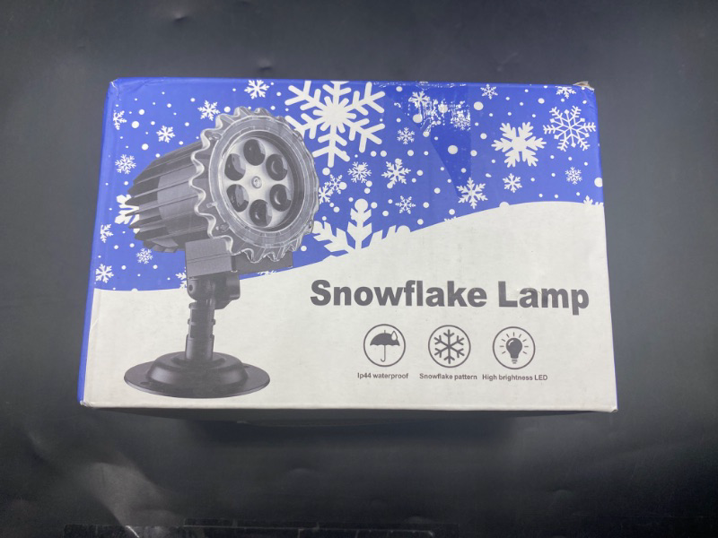 Photo 2 of Snowflake Projector Lights Christmas Snowflake Light Projector HD Snowfall Projector Lights Outdoor IP65 Waterproof for House 180°Rotation LED Holiday Light...
