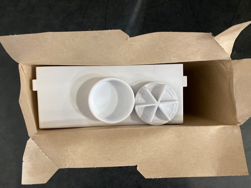 Photo 1 of (Missing Cold Valve) Quadtro 1/2 in. x 1/2 in. PEX Compatible Washing Machine Outlet Box with 1/4 Turn Valves