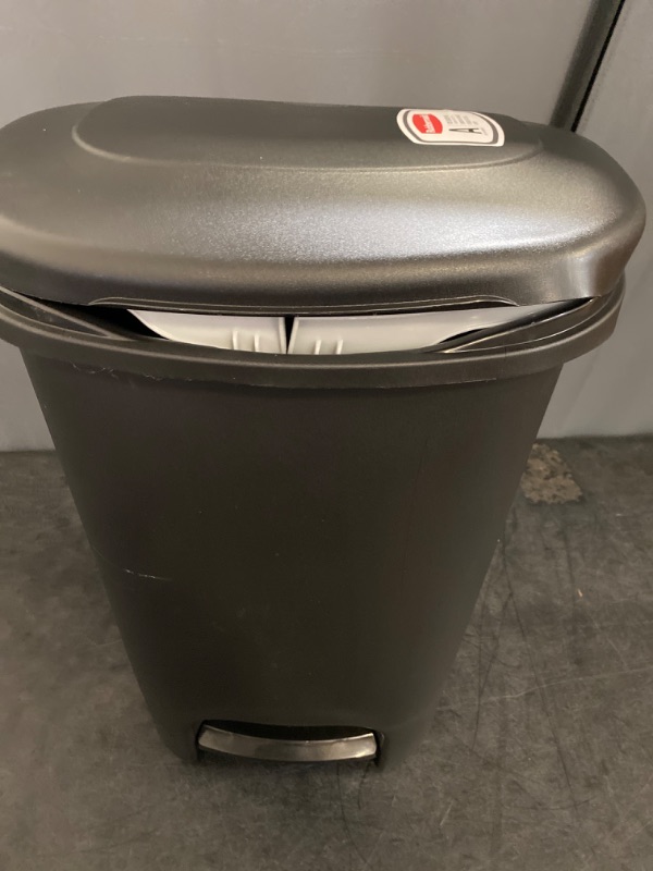 Photo 2 of 13 Gal Step on Wastebasket, Black