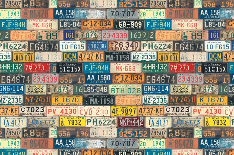 Photo 1 of wall decoration roll of miscellaneous license plates print roll size is 10 1.5% mx 530 1.5%