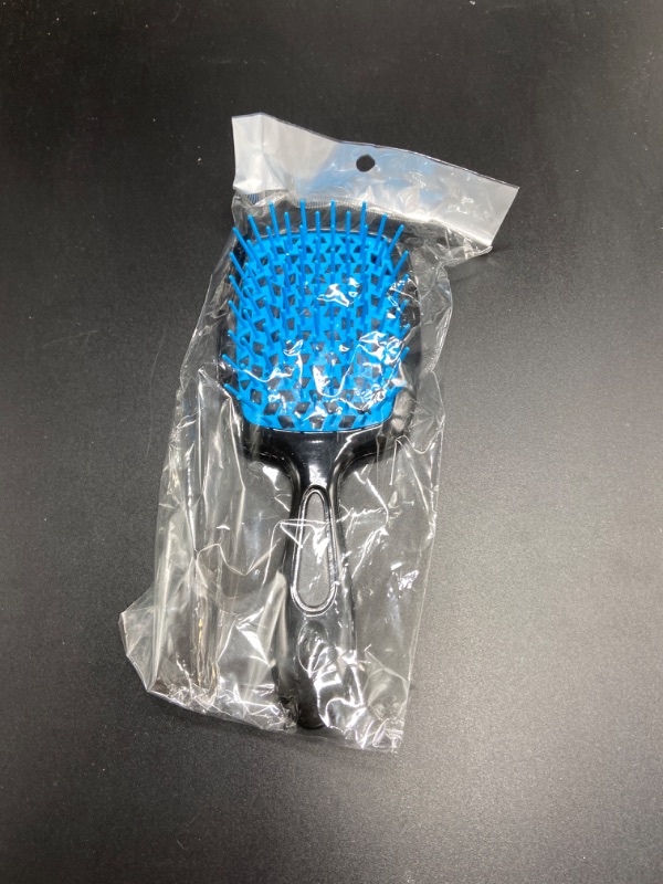 Photo 2 of Hair Comb Hair Brush, Massage Comb, Hollowed Out Wet Curly Hair Brush, Hair Comb, Salon Hairstyle Tool (Color : Blue)