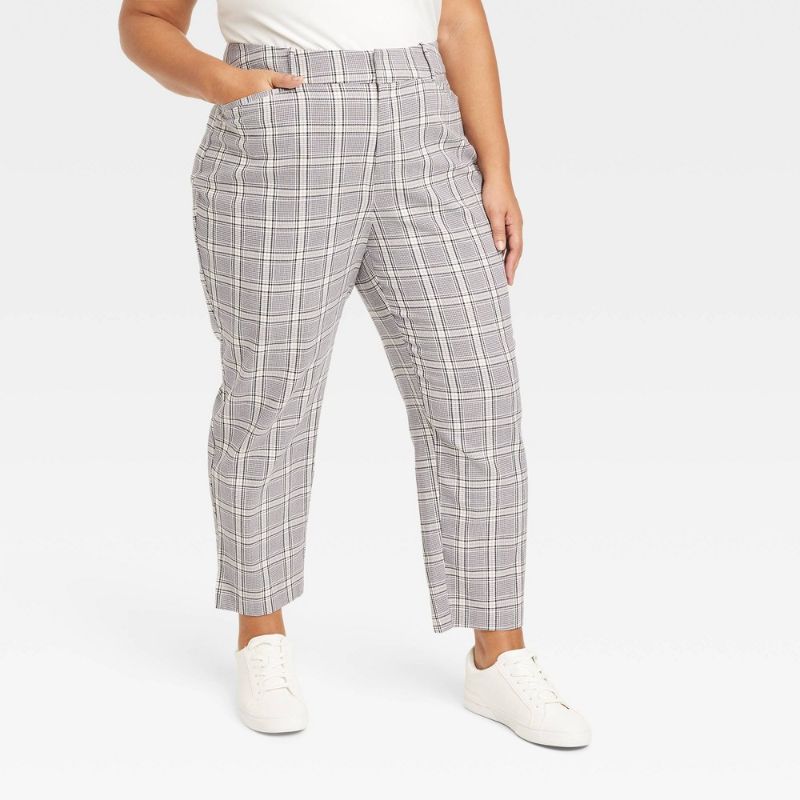 Photo 1 of Size 20 - Women's High-Rise Ankle Tapered Pants - Ava & Viv™ Cream Plaid