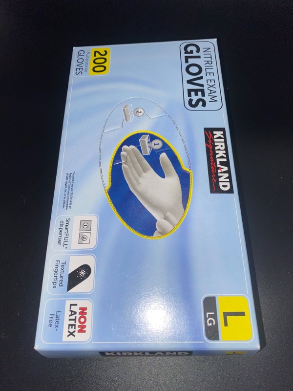 Photo 1 of 1 Box Kirkland Signature Nitrile Exam Multi-Purpose Large Gloves Latex-free, 200 Count, White
