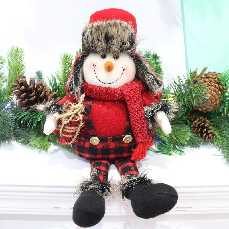 Photo 1 of Houwsbaby Christmas Decoration Handmade Plush Snowman Figurines Hold a Gift in Overalls Home Desktop Collectible Stuffed Dolls Holiday Party Supplies Sitting Table Ornament Red 17''