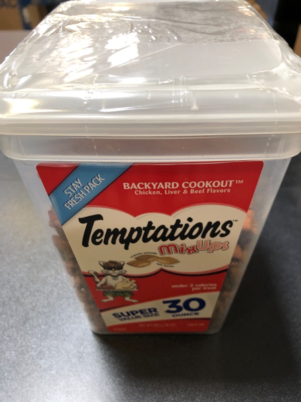 Photo 2 of TEMPTATIONS MixUps Crunchy and Soft Cat Treats, Backyard Cookout, Chicken, Liver, & Beef Flavors, Multiple Sizes Tub 30 Ounce (Pack of 1) BEST BY 8/2025