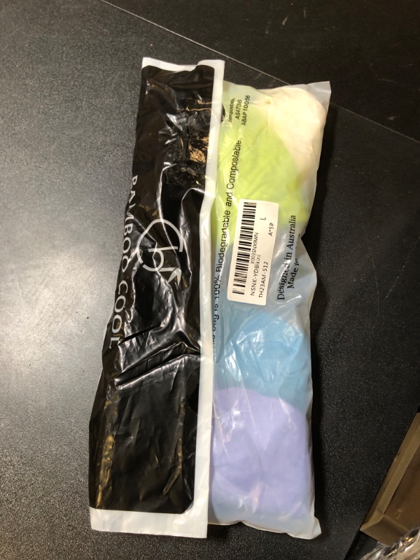 Photo 1 of BAMBOO COOL Womens Underwear Soft Hi-Cut Bikini Brief Moisture Wicking Panties for Women, 5 Pack
SIZE LARGE