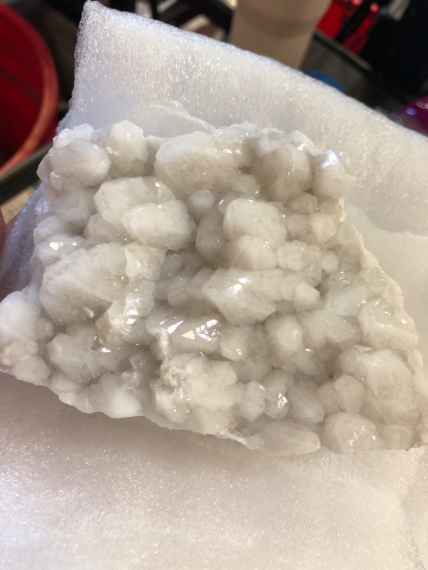Photo 2 of 
Roll over image to zoom in





FENRIZ Natural Clear Rock Quartz Crystal Chrysanthemum Cluster White Crystal Point Geode Reiki Home Decor Gift 1pcs Suitable for Home (Size : 500-600g)