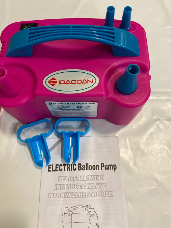 Photo 2 of Balloons Air Pump Sohapy Dual-Nozzle Portable Electric Balloon Blower Pump/Electric Balloon Inflator for Decoration (110-120V 600W)
Missing item hose.