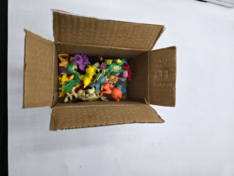 Photo 1 of 23 Pc Miniature Vintage Pokémon Figurines 