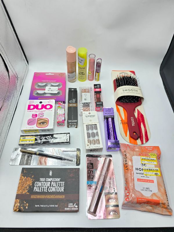 Photo 1 of 18pc Miscellaneous Brand Name Cosmetics New 