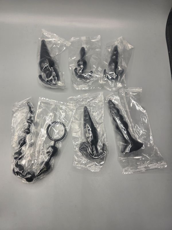 Photo 1 of Anal Plug Set,Pack of 6 Butt Plug Anal Toys Trainer Kit Silicone Prostate Massager Anal Dildo Sex Toys Training Kit Butt Plug Anus Stimulation Pleasure Plug Toy Expanding But Plug (Black)