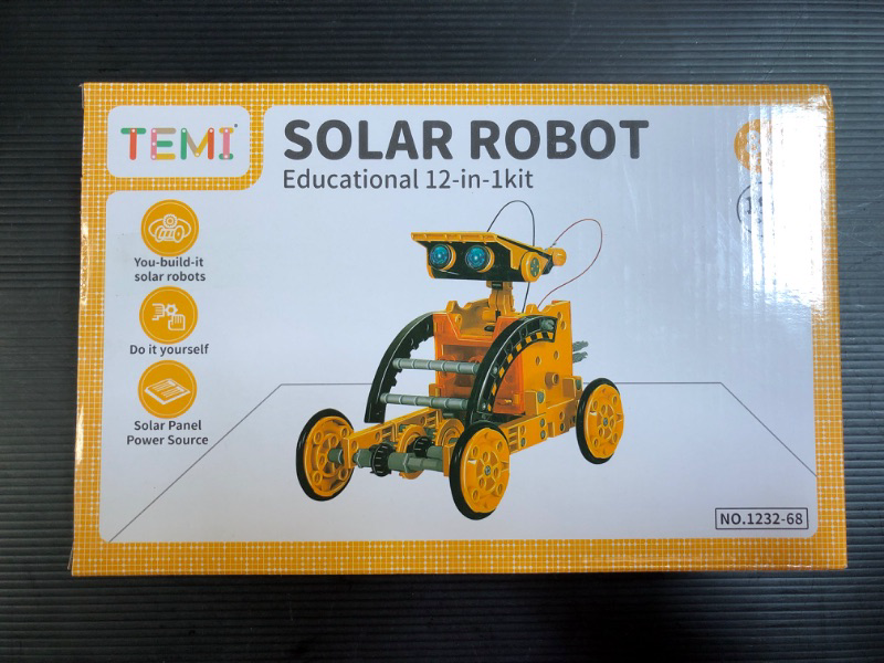 Photo 1 of TEMI STEM Solar Robot Toys 12-in-1, 190 Pieces Solar and Cell Powered 2 in 1, Educational DIY Assembly Kit Science Building Set Gifts for Kids Aged 8+
