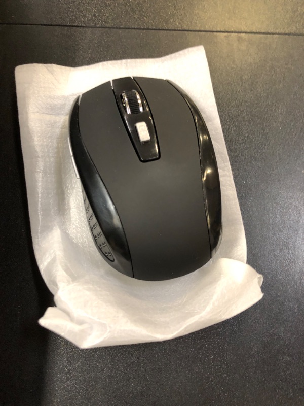 Photo 1 of Wireless Mouse 