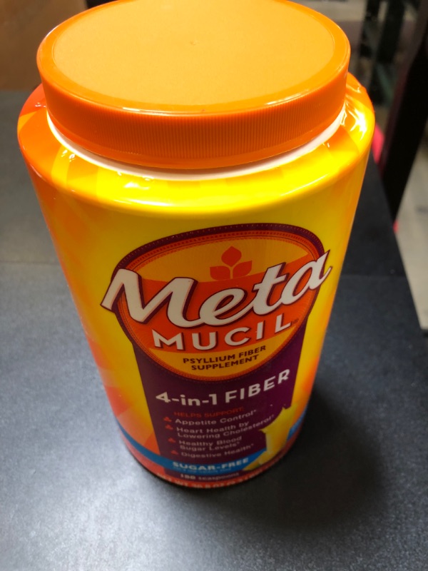 Photo 1 of Metamucil, Daily Psyllium Husk Powder Supplement, Sugar-Free Powder, 4-in-1 Fiber for Digestive Health, Orange Flavored Drink, 180 teaspoons BEST BY 10/2026