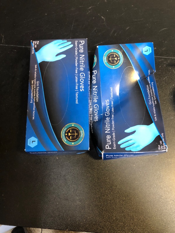 Photo 1 of 100pcs Disposable Nitrile Gloves Powder/Latex Free Size L
 2 PACK 
