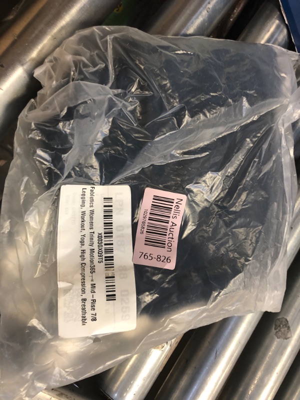 Photo 1 of Fabletics Women's Trinity Motion365® Mid-Rise 7/8 Legging, Workout, Yoga, High Compression, Breathable Regular X-Small Black