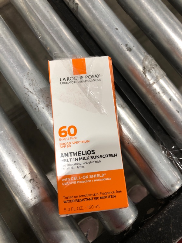 Photo 2 of La Roche-Posay Anthelios Melt-In Milk Sunscreen SPF 60 | Sunscreen For Body & Face | Broad Spectrum SPF + Antioxidants | Oil Free Sunscreen Lotion | Lightweight & Fast Absorbing | Oxybenzone Free 5 Fl Oz (Pack of 1)