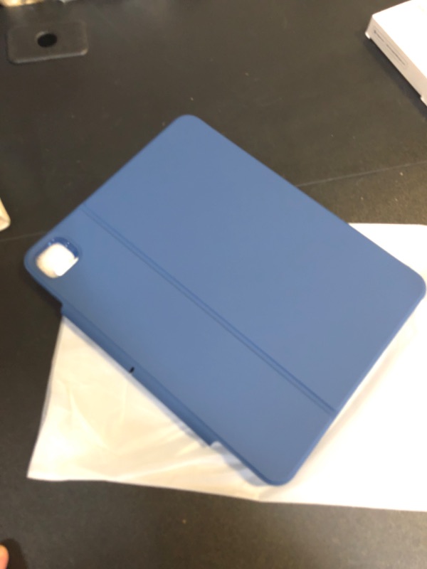 Photo 4 of iPad Air 13? (2024) Rebound Hybrid Protection Bundle
