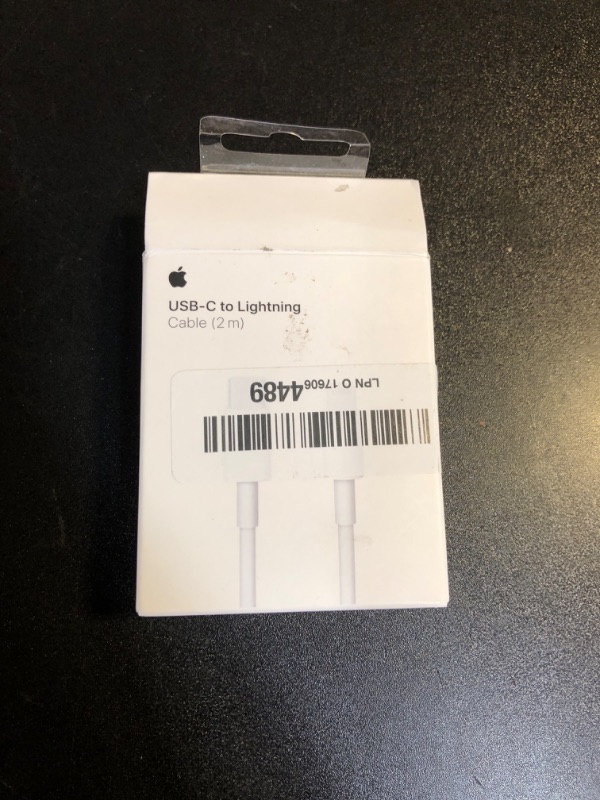 Photo 2 of Apple USB-C to Lightning Cable (2 m) 2m