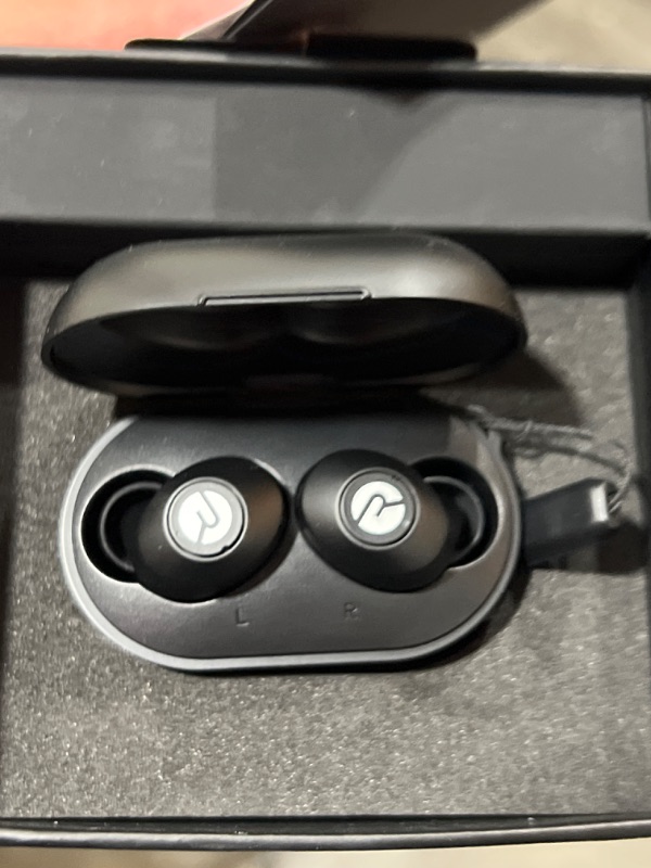 Photo 1 of Raycon - the Everyday in-Ear True Wireless Stereo Bluetooth Earbuds and Charging Case - Carbon Black
