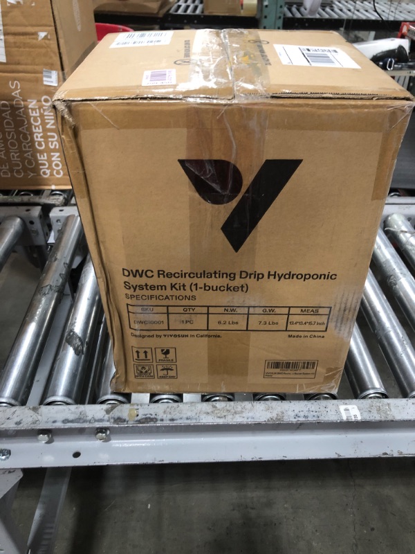Photo 1 of VIVOSUN DWC Hydroponics Grow System with Top Drip Kit, 5-Gallon Deep Water Culture, Recirculating Drip Garden System with Multi-Purpose Air Hose, Air Pump, and Air Stone (1 Bucket + Top Drip Kit)