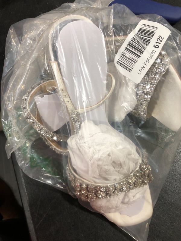 Photo 1 of Badgley Mischka women's Galia Heeled Sandal 9 White Satin