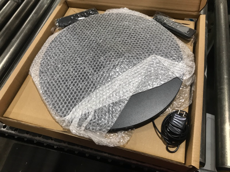 Photo 1 of JAYEGT Motorized Rotating Display Stand,360 Degree Electric Rotating Photography Turntable for Products Display?Video Show, Outdoor Show?Remote Control(Black / 16.5inch / 265 Lbs Load/Wireless) Black / 16.5inch / 265 Lbs Load / Wireless