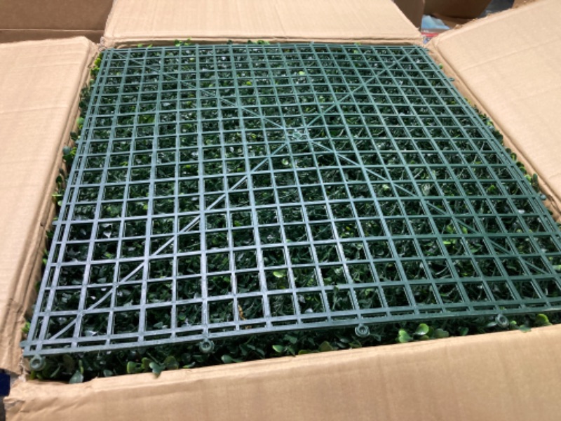 Photo 4 of ****USED*** Sunnyglade 12 Pieces 20"x 20" Artificial Boxwood Panels Topiary Hedge Plant, Privacy Hedge Screen Sun Protected Suitable for Outdoor, Indoor, Garden, Fence, Backyard and Decor (12PCS) 20in x 20in