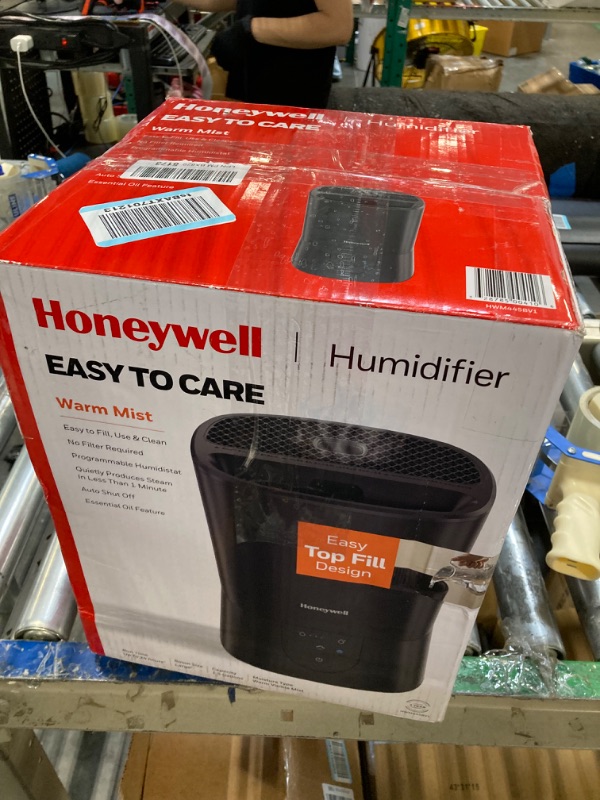 Photo 3 of ***dirty and used*** Honeywell Easy-to-Care Filter Free Warm Mist Humidifier, Medium Rooms, 1.5 Gallon Tank – Humidistat for Bedroom, Home or Office Black
