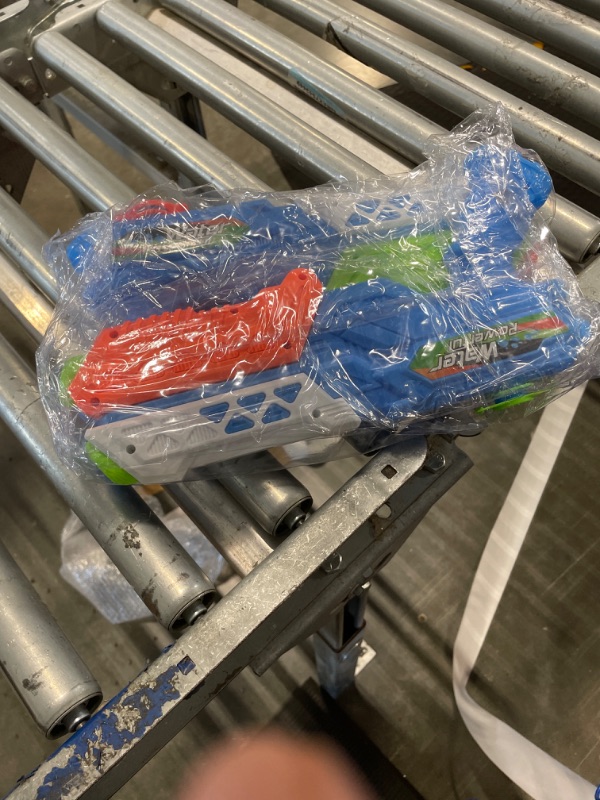 Photo 1 of 2 Water Guns for Kids Ages 8-12, Teens & Adults, X Large Long Range Squirt Water Gun 1360 cc, Water Blaster Pistol Super Soaker, Extra Large Waterguns, Water Toy Guns (Pack of 2)