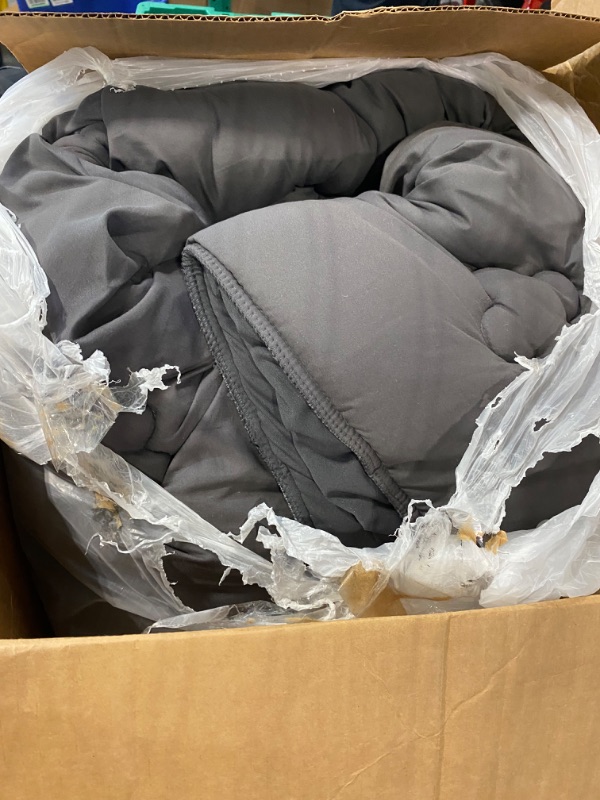 Photo 3 of ****USED***NEED TO BE CLEANED*** Hansleep Memory Foam King Mattress Topper, King Mattress Pad Cover with Deep Pocket, Breathable Pillow Top Mattress Topper King with Gel Foam, 78x80 Inches, Charcoal Charcoal King 78" x 80"