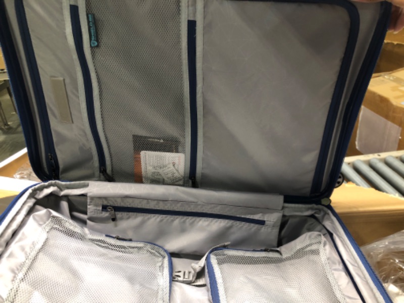 Photo 4 of ****USED***ONE LUGGAGE ONLY***Traveler's Choice Pagosa Indestructible Hardshell Expandable Spinner Luggage, Navy, 1Piece Set Pi Set Navy ***missing smaller luggage piece***