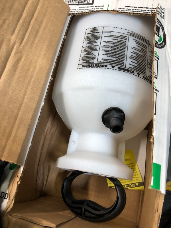 Photo 3 of ****USED***MISSING HOLES** Chapin 20000 Made in USA 1 -Gallon Lawn and Garden Pump Pressured Sprayer, for Spraying Plants, Garden Watering, Weeds and Pests, Polypropylene, Translucent White 1 Gallon Sprayer Sprayer