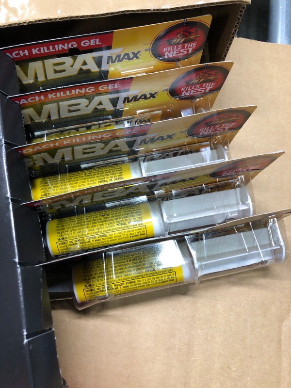 Photo 3 of ****USED** Combat Max Roach Killing Gel for Indoor and Outdoor Use, 1 Syringe, 2.1 Ounces (Pack of 5)
