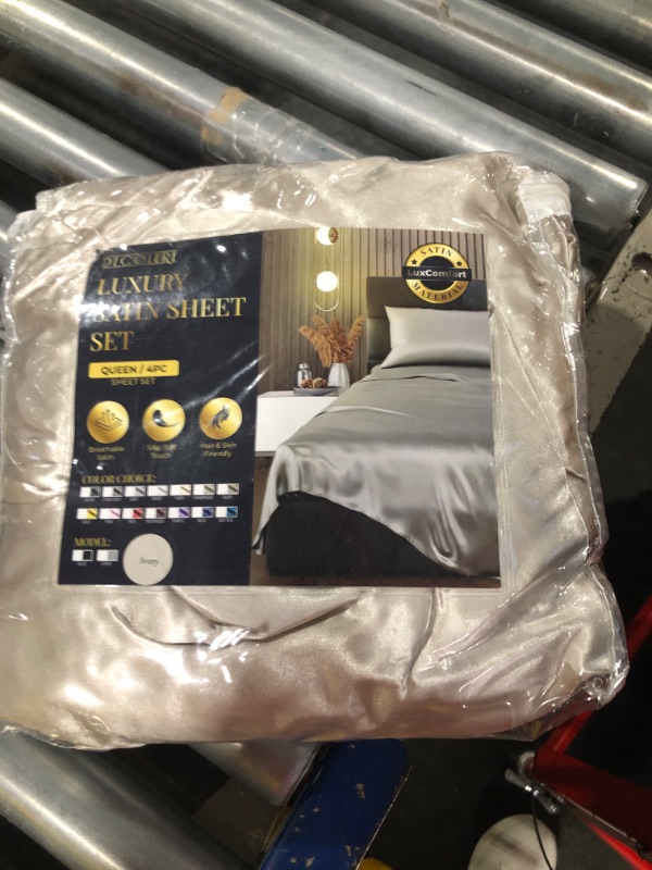 Photo 2 of ****USED*** DECOLURE Satin Sheets Queen Size Set 4 Pcs - Silky & Luxuriously Soft Satin Bed Sheets w/ 15 inch Deep Pocket - Similar to Silk Sheets - Double Stitching, Wrinkle Free (Ivory)