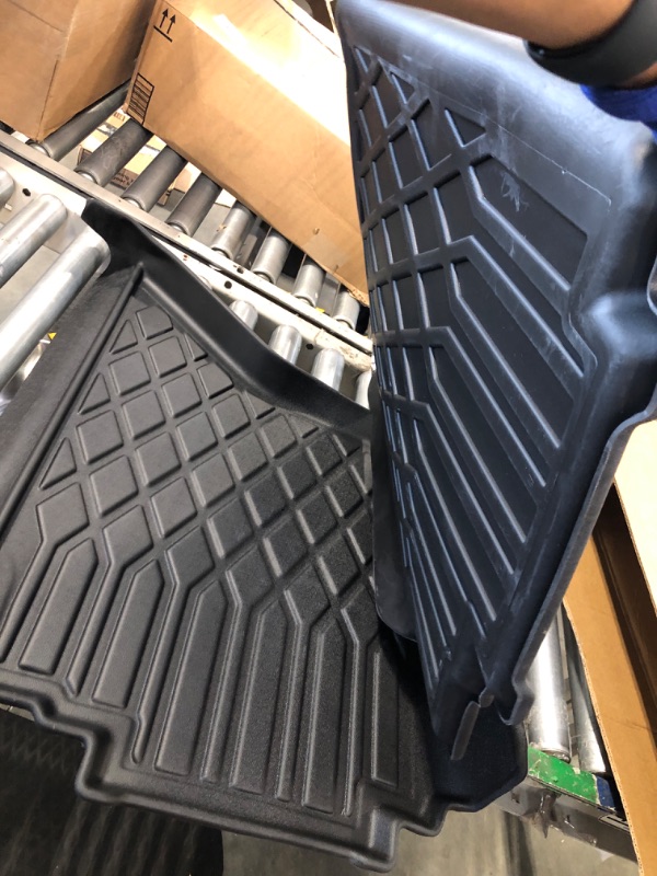 Photo 2 of * back seat mat only**
Nilight TPE Floor Mats for 2019 2020 2021 2022 2023 Dodge Ram 1500 Classic Crew Cab,2012 2013 2014 2015 2016 2017 2018 Ram 1500 2500 3500,All Weather Custom Fit Heavy Duty Floor Liners
