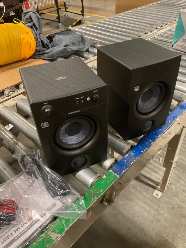 Photo 1 of ***USED*** PreSonus Eris 4.5BT Bluetooth Studio Monitors, Pair — 4.5" Powered, Active Monitor Speakers for Near Field Music Production, Audio Mixing & Recording 4.5" (Bluetooth) Gen 2 (2024 Model)
