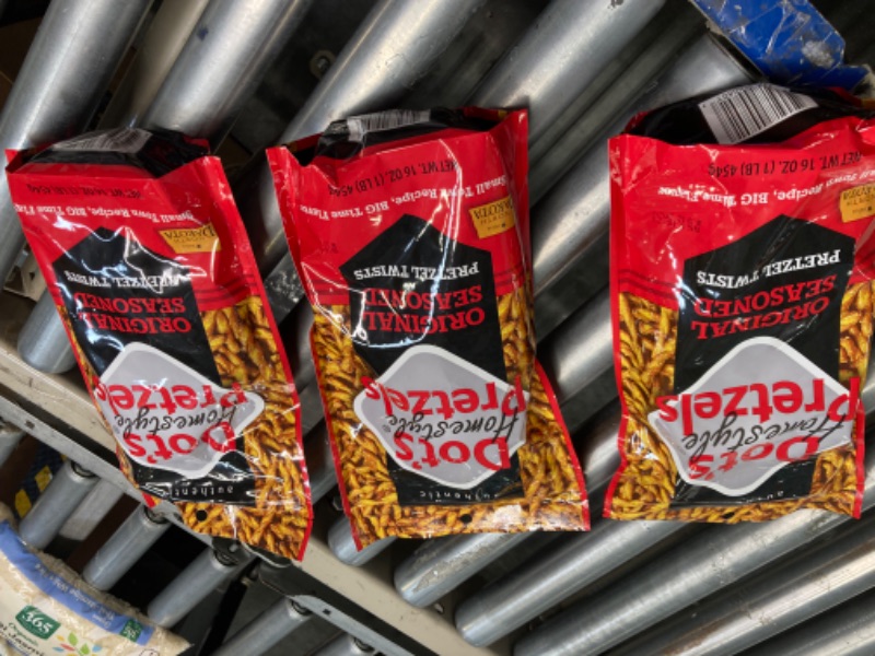 Photo 1 of ***3 COUNT*** Dot's Pretzels Original Seasoned Pretzel Twists, Healthy Kids Snacks, 16oz Grocery Sized Bag