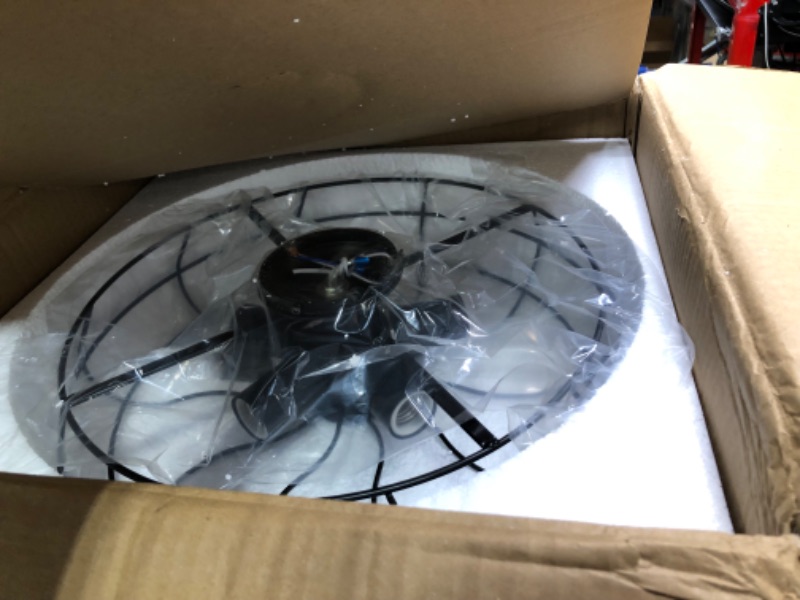 Photo 3 of "NEW"
52-Inch Tropical Fan Light Industrial Cage Ceiling Fan with Light 5 Lights Remote Control Indoor Chandelier Fan Light 5 Palm Blades Vintage Quiet Fan Light, Black Finish