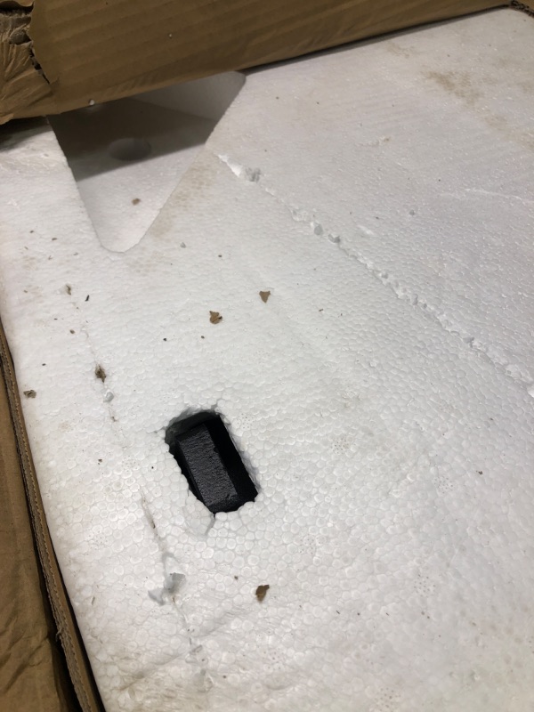 Photo 1 of ***LIKE NEW*** CURT CrossWing 20K 5th Wheel Hitch for Industry-Standard Rails #16600 Rail Mount