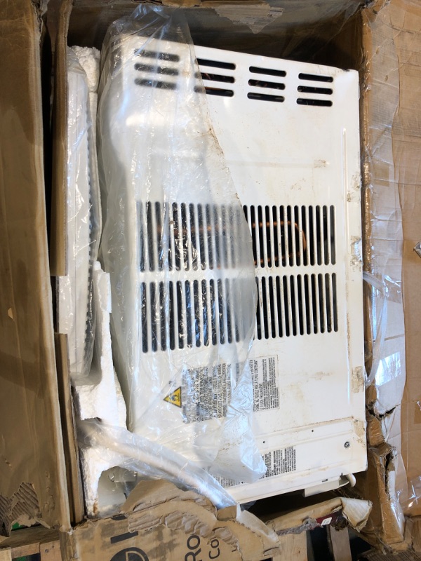 Photo 3 of ***USED*****Very dirty, needs to be cleaned, special plug needed, missing front vent cover**** LG 18,000 BTU Wi-Fi Window Air Conditioner w/Heat Bright White 18000 BTU Wifi 230V