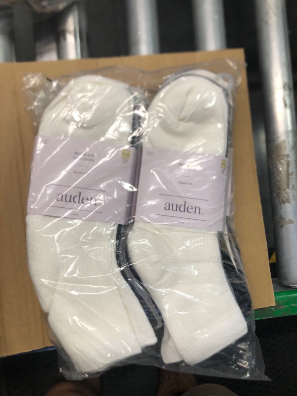 Photo 1 of 4 counts****Women's Ultra Soft Everyday Rib-Knit 4pk Ankle Socks - Auden™ 4-10