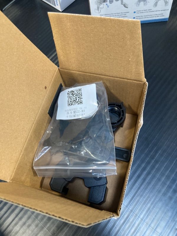 Photo 2 of ***FACTORY SEALED***
TTMIC Car Phone Mount for 2015-2023 Porsche Macan and 2019-2023 Cayenne [Thick Case Friendly] [Military-Grade Protection] Carbon Fiber Car Phone Holder iPhone 14 13 12 Pro Max All Mobile phones