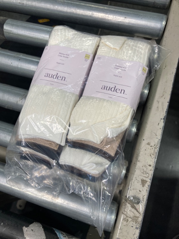 Photo 2 of *** AS IS / FINAL SALE - NO RETURNS *** Women's Ultra Soft Everyday Cable Crew Socks - Auden™ 4-10
