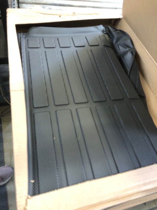 Photo 1 of car floor mats
